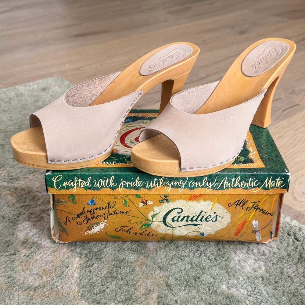 Candie's Cream Open-Toe Mules